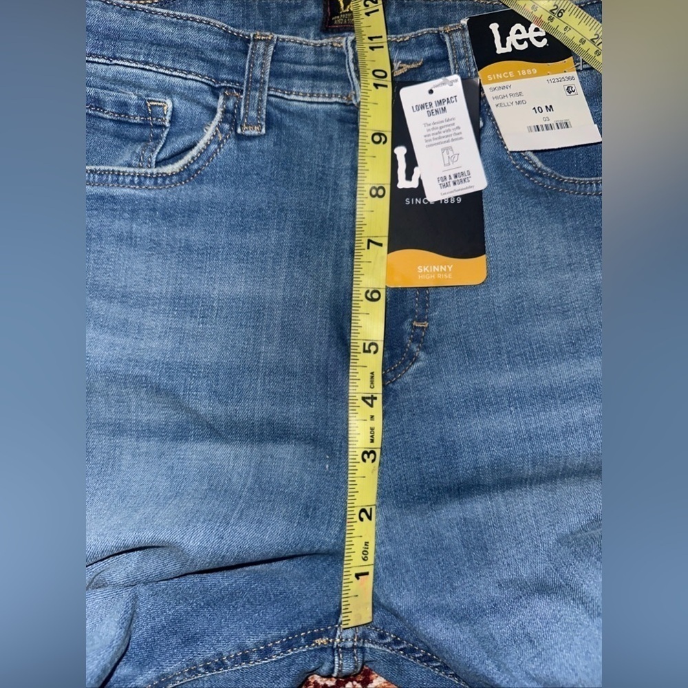 NWT Lee Heritage High Rise Kelly Mid Skinny Denim Blue Jeans Sz 10 M Distressed - Picture 11 of 12